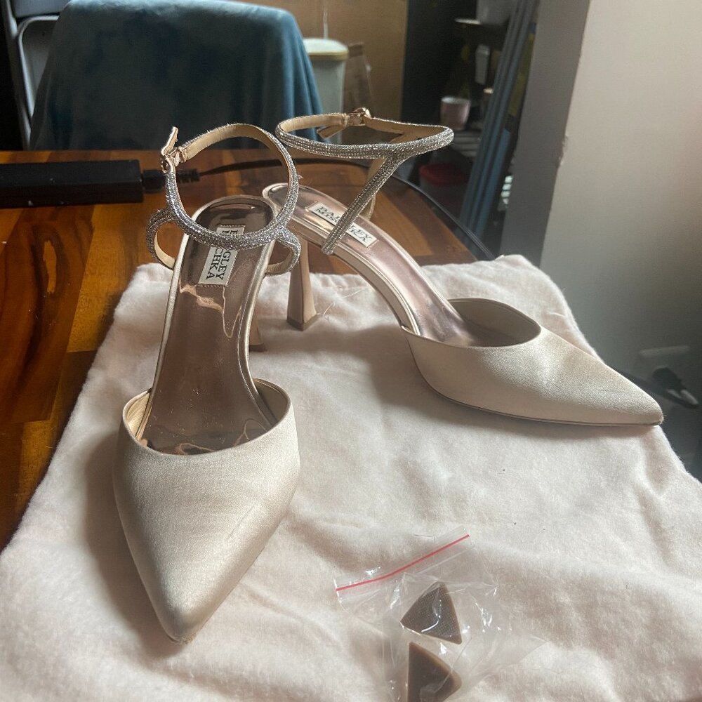 Badgley Mischka Kamilah Pointed Ankle Strap High Heel Sandals in Latte